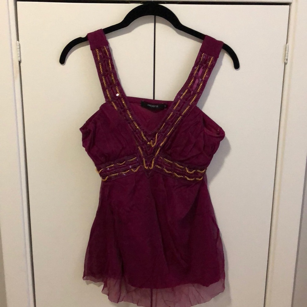 Sexy Arden B red wine top